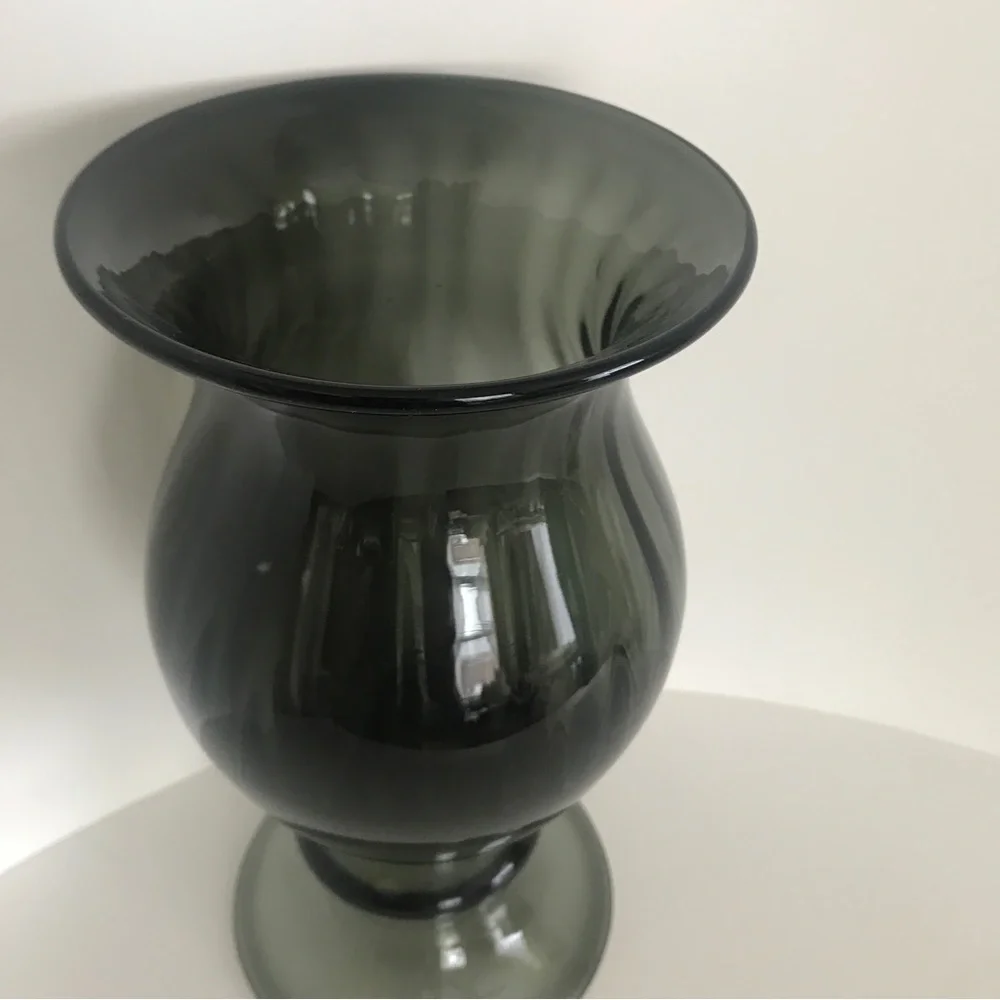 Vintage Wayne Husted Blenko Art Glass Charcoal Gray Ribbed Vase Mid Century